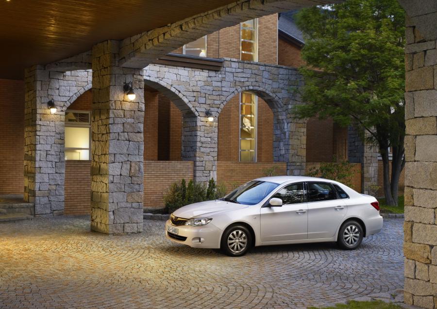  Subaru Impreza Sedan 2008 года  (фото 17 из 19)